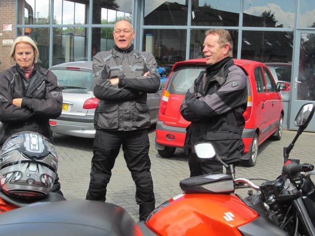 2013-08-18_efkes_weg_over_de_maas_meierijroute_gerrit_08 